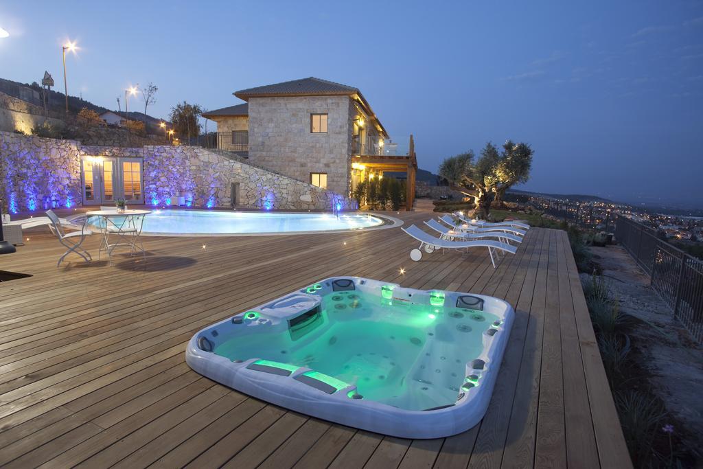 Boutique Hotel Tamarin Rosh Pinna Exterior photo